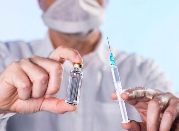 Минздрав придумал наказание для родителей, которые отказываются от вакцинации детей