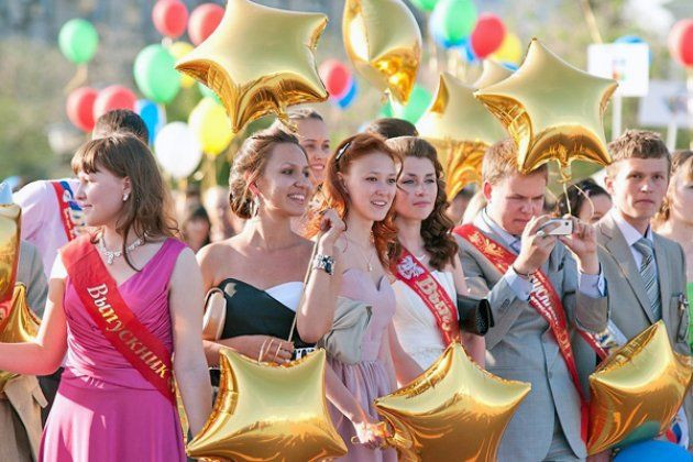 На выходных в школах Прокопьевска пройдут выпускные