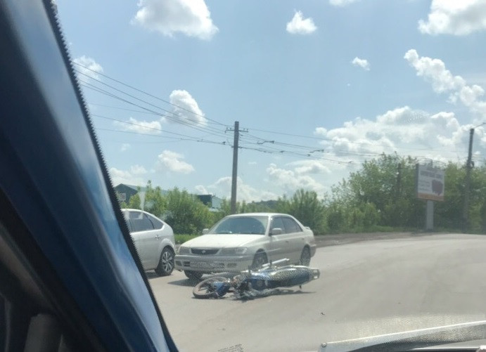 ДТП в Прокопьевске: столкнулись мотоцикл и легковушка