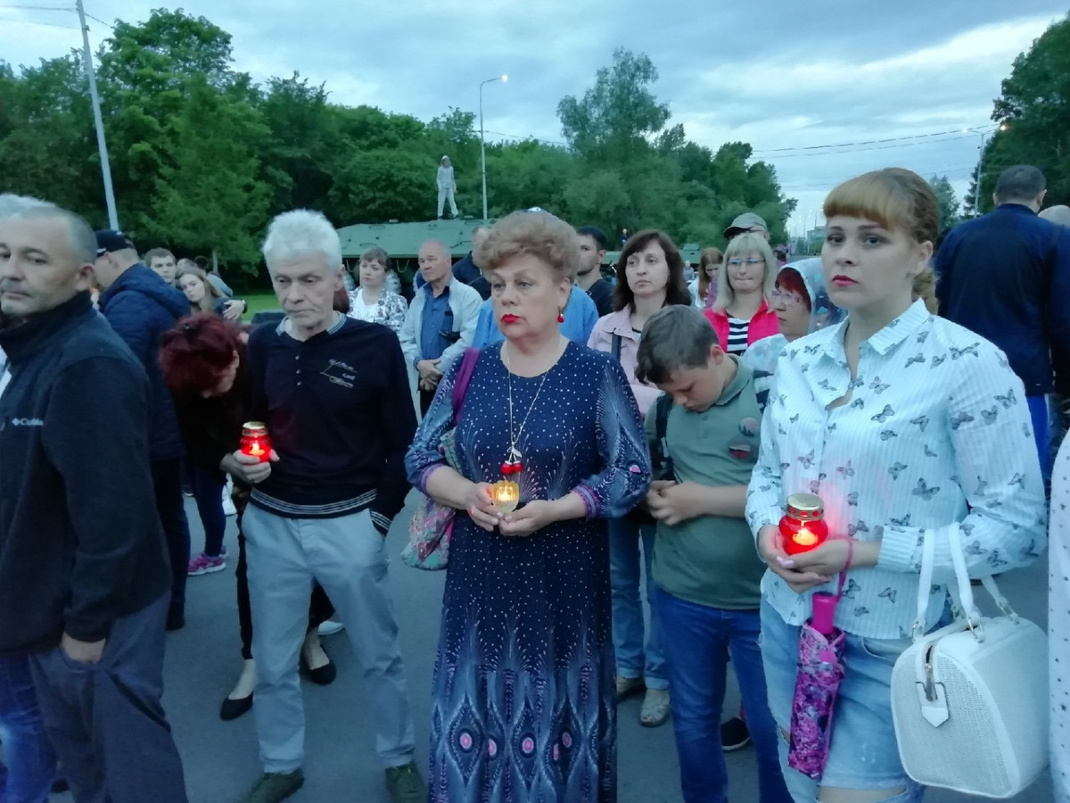 Прокопчане зажгли сотни свечей в память о погибших