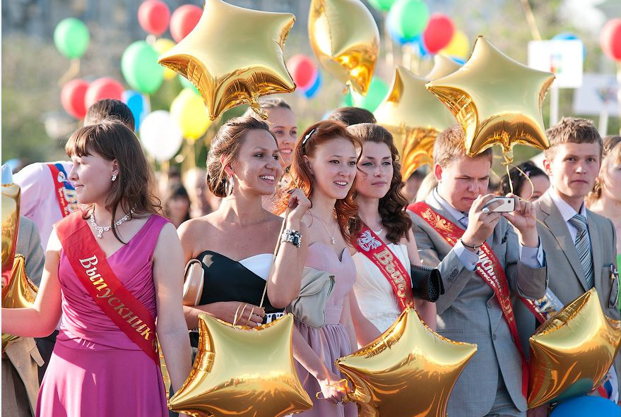 25 июня в школах Кузбасса пройдут выпускные балы