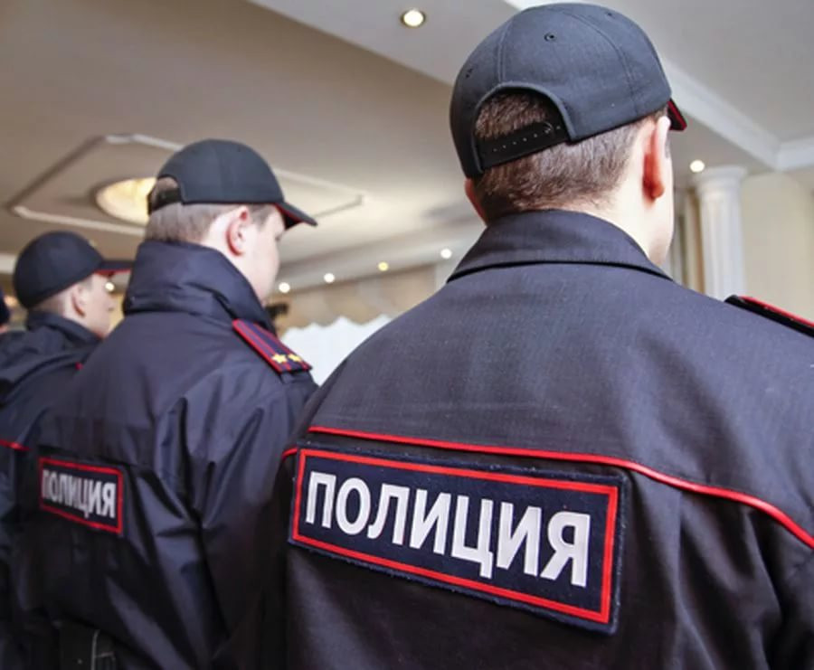 В России увеличены сроки службы для полицейских