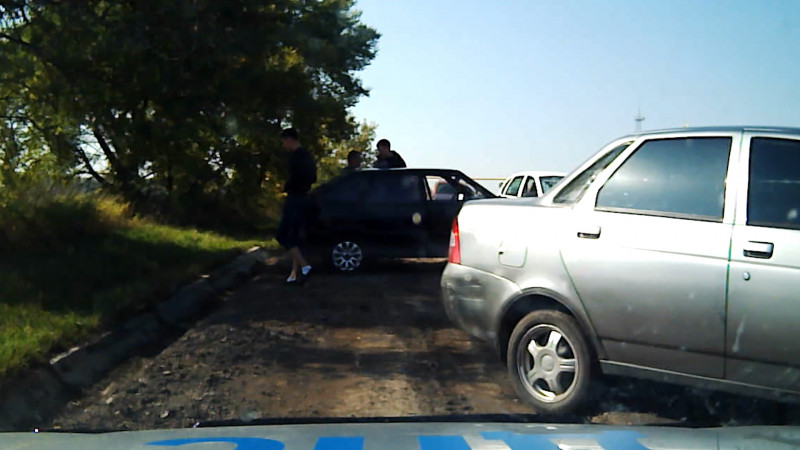 В Кузбассе водитель с ребенком в салоне убегал от полиции по встречке