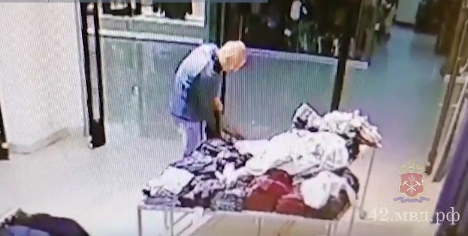 В Прокопьевске совершены дерзкие кражи из магазинов: подозреваемый задержан