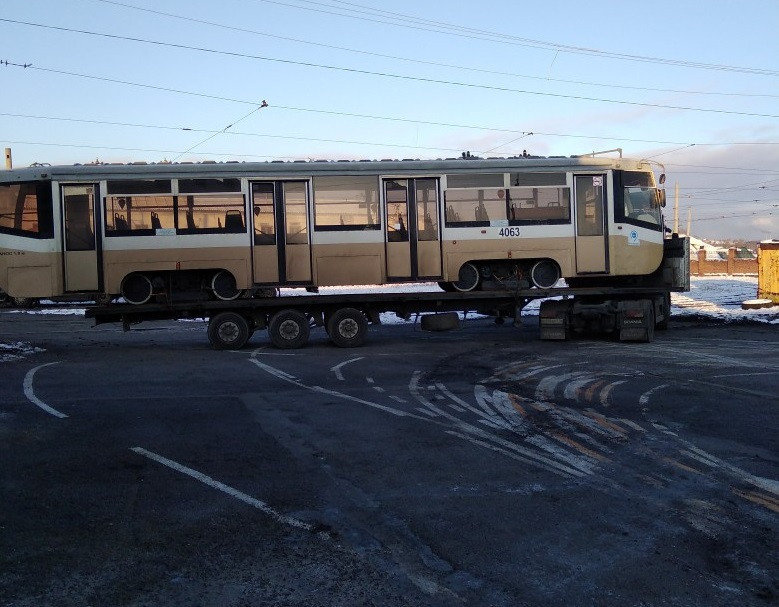 В Прокопьевск поступили первые московские трамваи