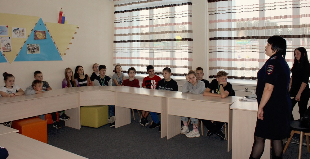 Без прикрас: полицейские Прокопьевского района поговорили со школьниками о важном