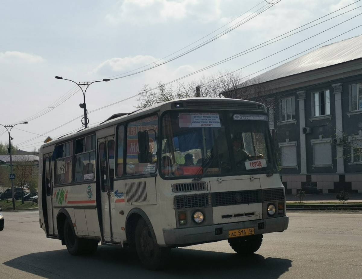 Радоница-2020: автобусы на кладбища возить не будут