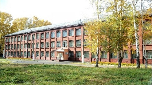 В Киселевске из-за коронавируса одна из школ переведена на дистанционку