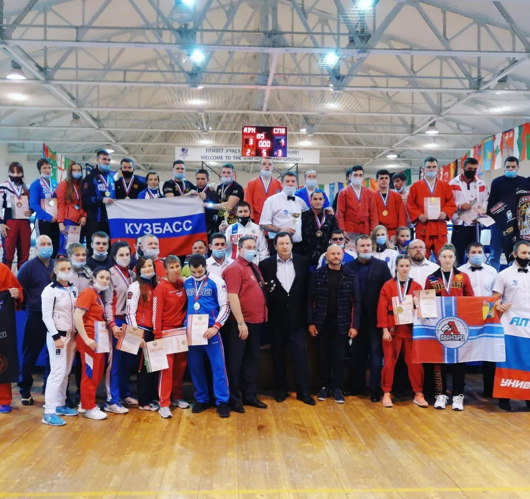 Универсальные бойцы Прокопьевска вернулись с медалями чемпионата России