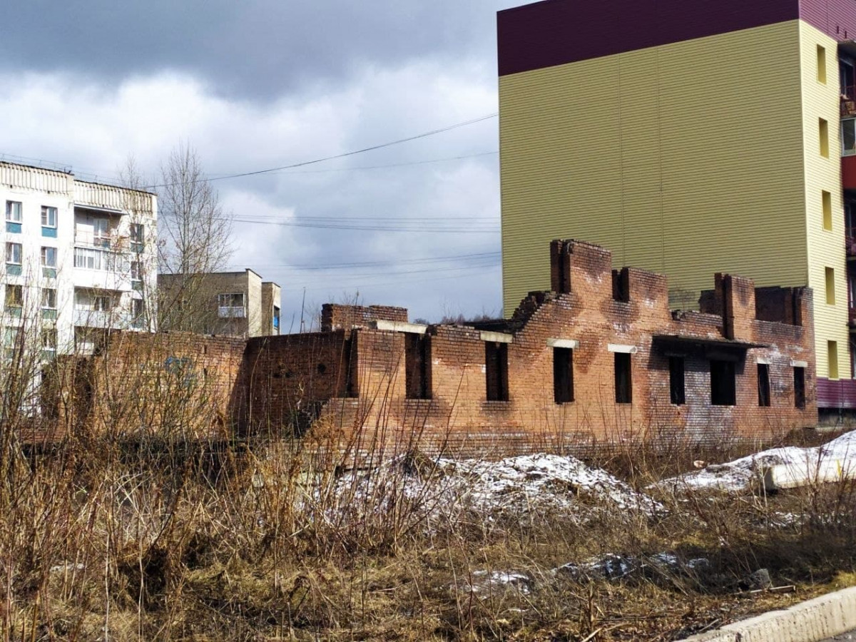 Губернатор поручил до конца года снести все недостроенные и бесхозные здания в Кузбассе