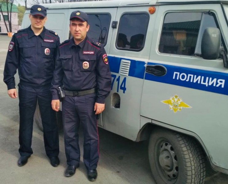 Жительница Прокопьевска поблагодарила полицейских, которые помогли спасти ее детей и имущество
