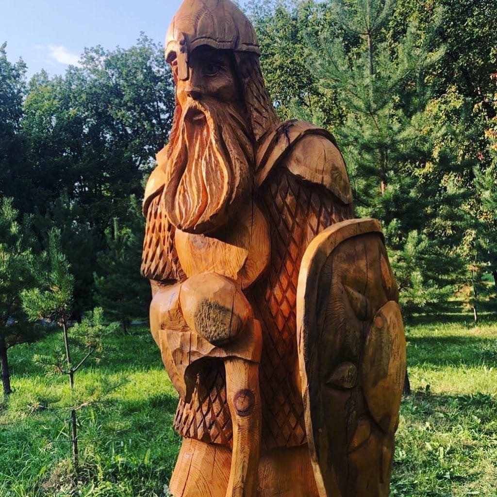 В Прокопьевске установлены новые скульптуры