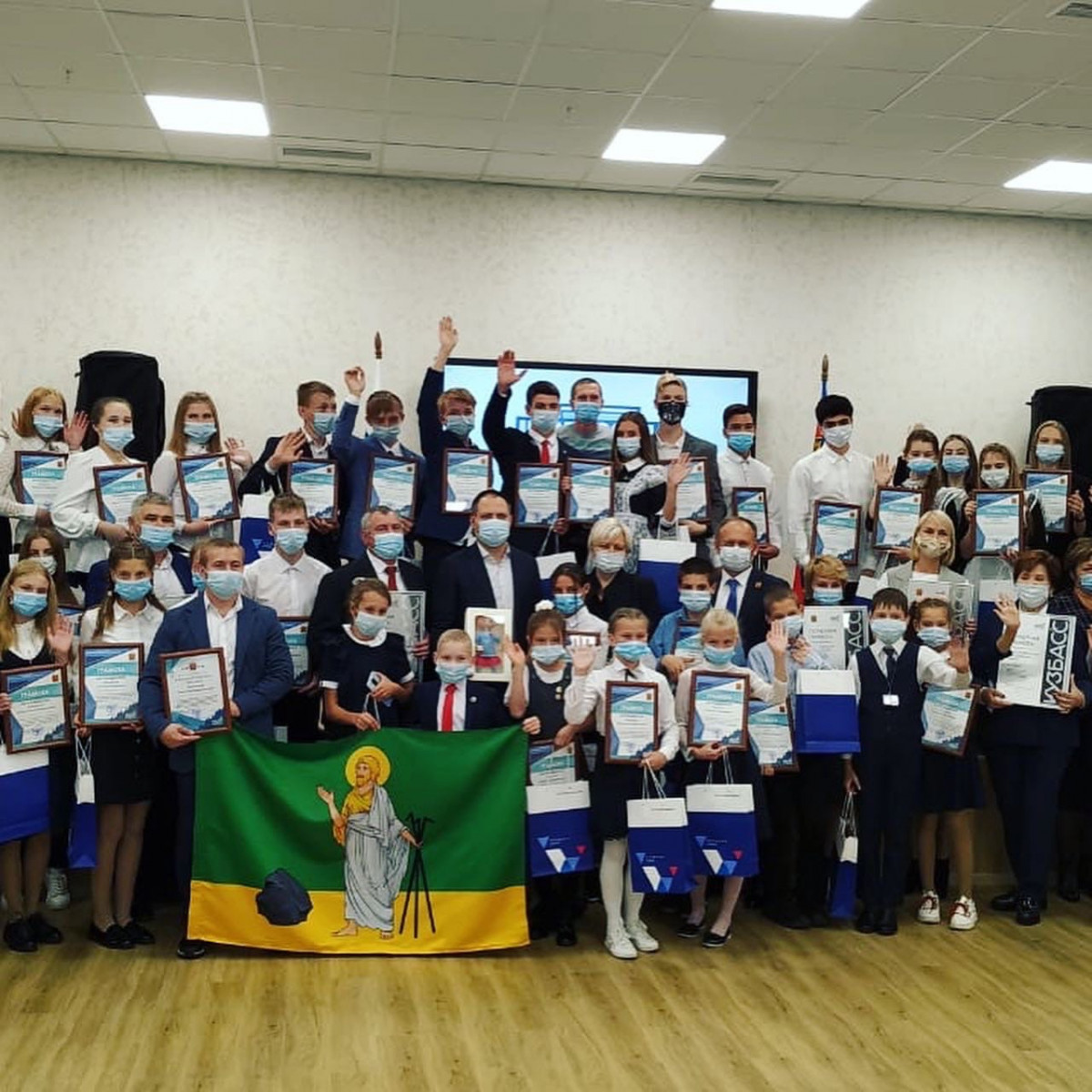 Школьники Прокопьевска победили на региональных соревнованиях