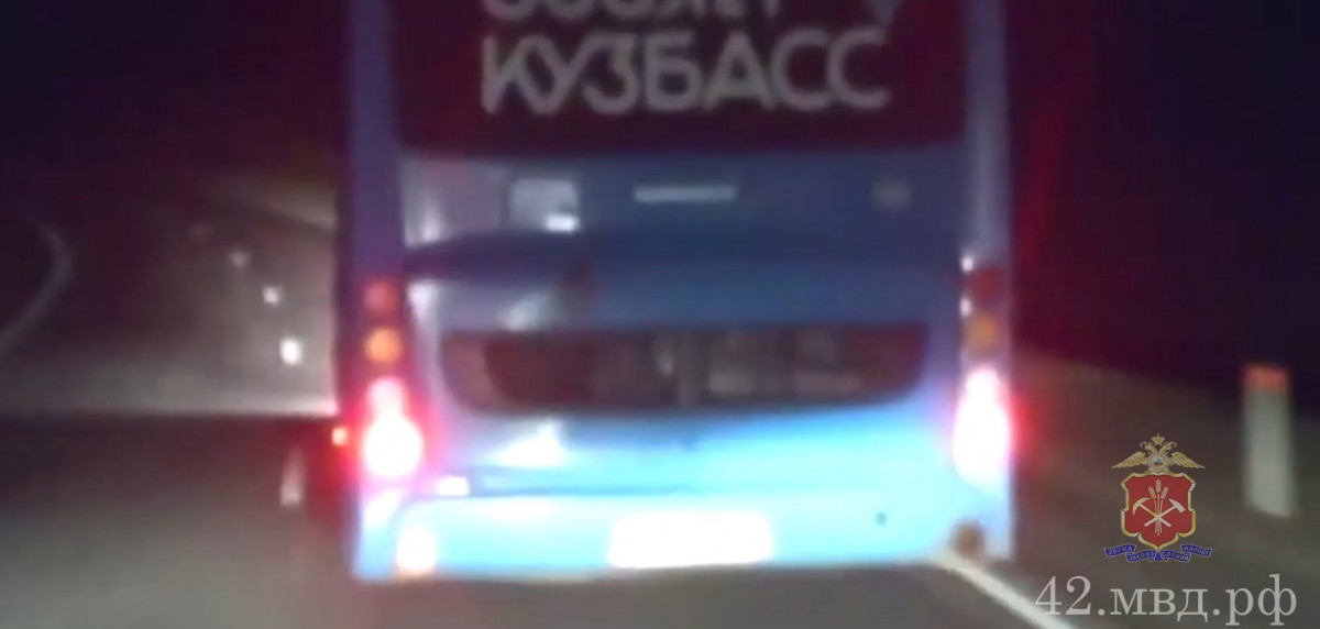 В Кузбассе нетрезвый водитель перевозил пассажиров