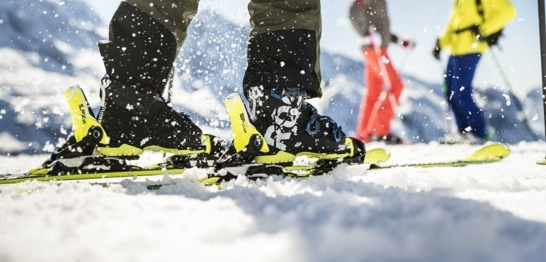 В Кузбассе спасатели 130 раз выезжали на помощь горнолыжникам и сноубордистам