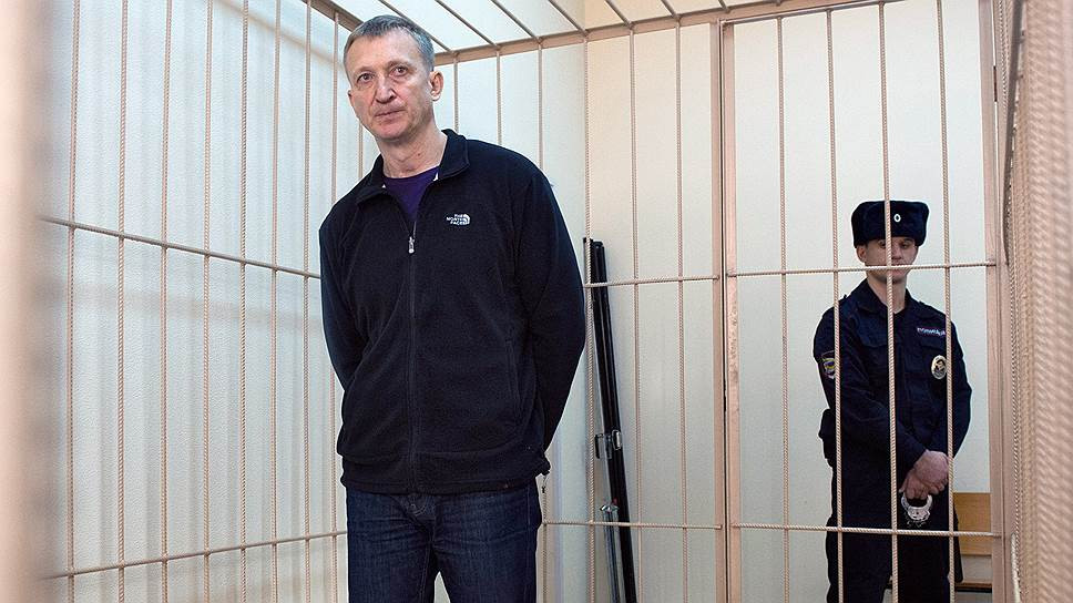 СМИ: На бывшего руководителя СУ СКР Кузбасса заведено новое уголовное дело
