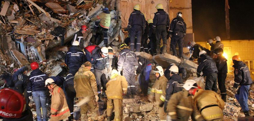 В Ижевске обрушилась секция 9-этажного дома: уже известно о 6 погибших