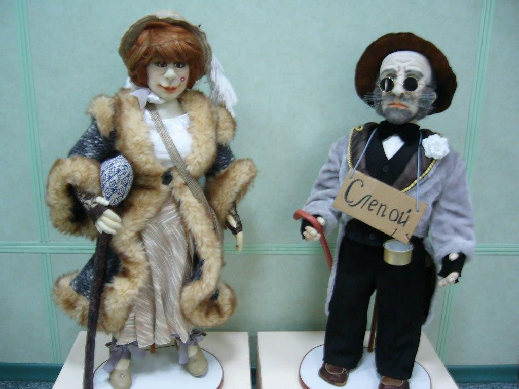 "Сказочный мир": в Прокопьевске открылась выставка авторских скульптурных текстильных кукол 
