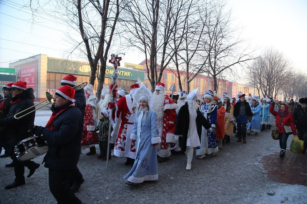 В Прокопьевске большим праздником отметили открытие снежных городков (фото)