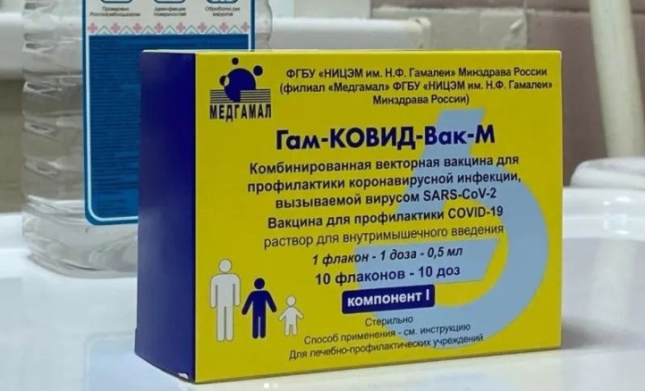 В Кузбассе подростков начали прививать от коронавируса