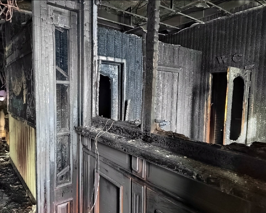 В Прокопьевске пожар в ресторане тушили 16 сотрудников МЧС