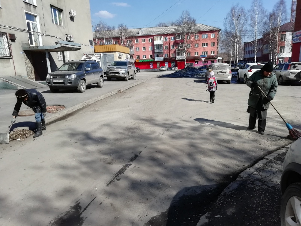 Прокопьевск готовится к Всекузбасскому субботнику | 13.04.2022 | Прокопьевск  - БезФормата