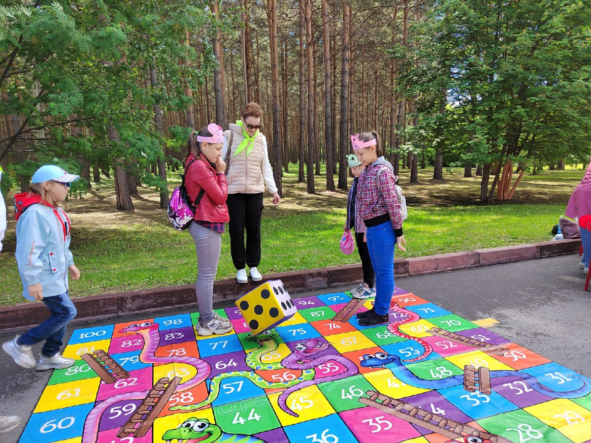 День защиты детей в Прокопьевске отметили масштабно (фото, видео)