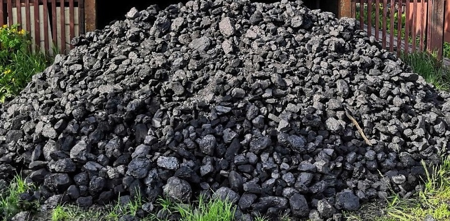 В Кузбассе более 8,7 тысяч семей получат уголь бесплатно