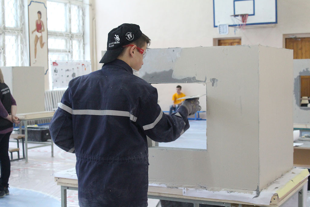 В прокопьевском техникуме появятся современные мастерские