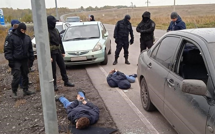 Жителям Прокопьевска грозит пожизненное заключение за сбыт наркотиков