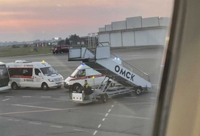 Стали известны официальные подробности инцидента на борту самолёта Новокузнецк-Санкт-Петербург