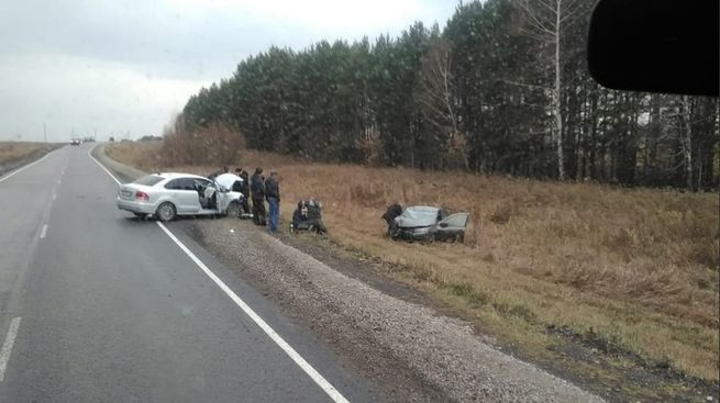 В аварии по дороге в Прокопьевск пострадало 2 два человека