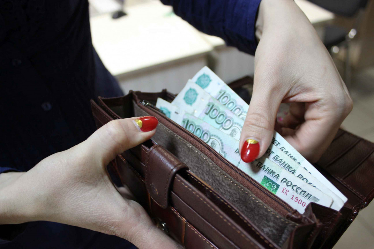 Кузбасским бюджетникам увеличили зарплаты