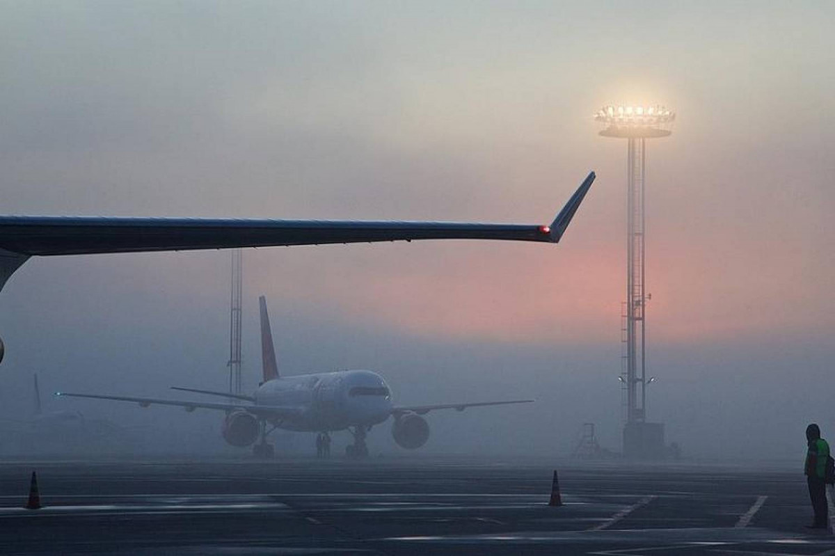 Самолёты не смогли приземлиться в аэропорту Новокузнецка из-за тумана