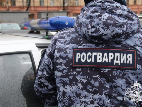 В Прокопьевске ранее судимый мужчина пытался уйти из магазина с не оплаченной покупкой