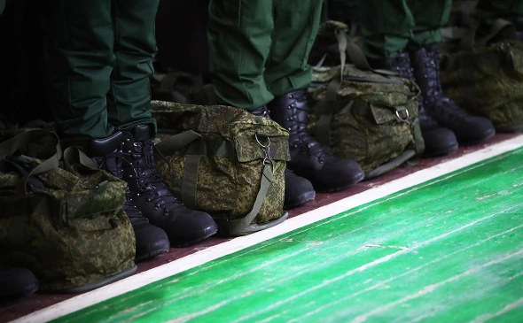 Госдума: заявления об увеличении срока службы в армии - бред