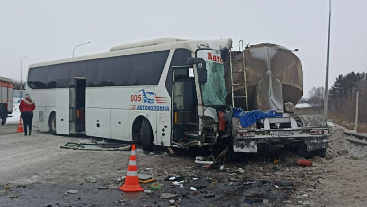 Два человека погибли в ДТП на Бызовском шоссе в Новокузнецке
