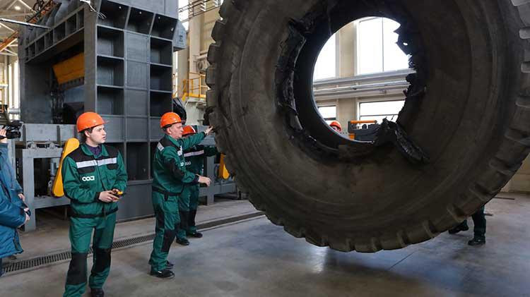 В Кузбассе резидент ТОСЭР открыл завод по переработке шин