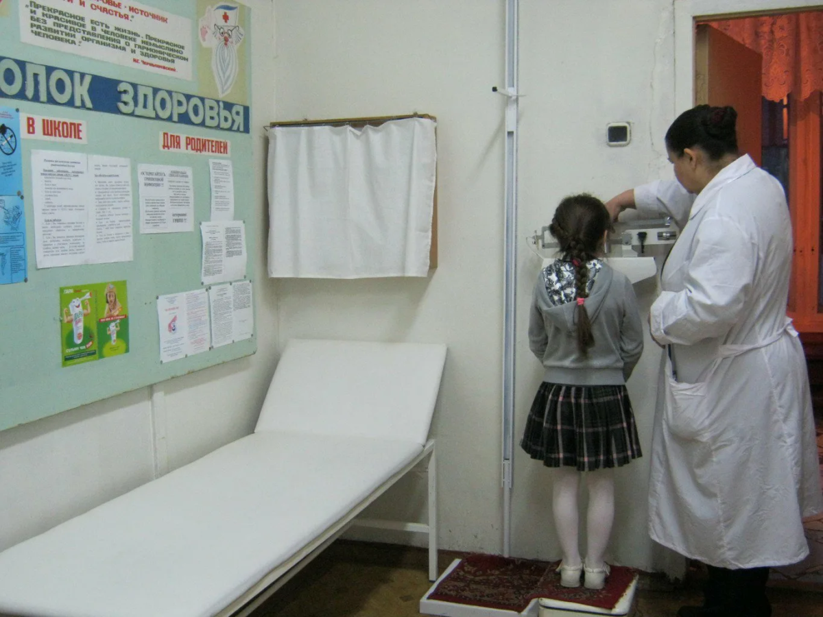 В России возрождают школьную медицину