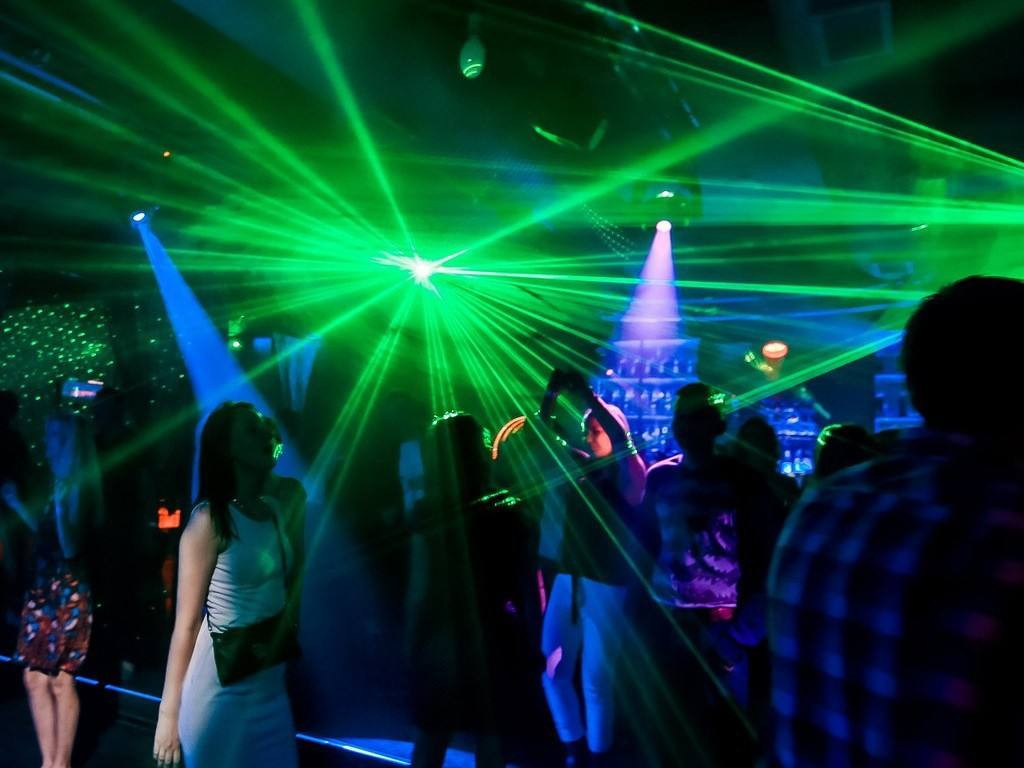 В России предложили ввести сбор за развлечения в ночных клубах и ресторанах 