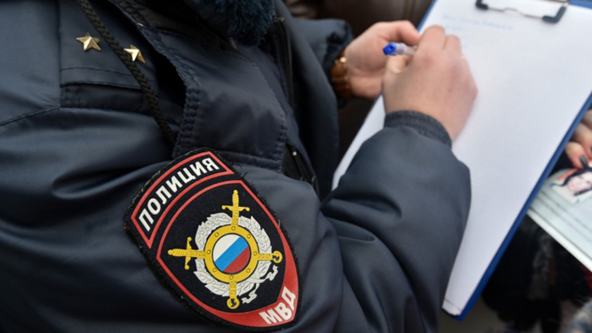 За один день прокопьевские полицейские изъяли из оборота более 300 литров алкогольной продукции