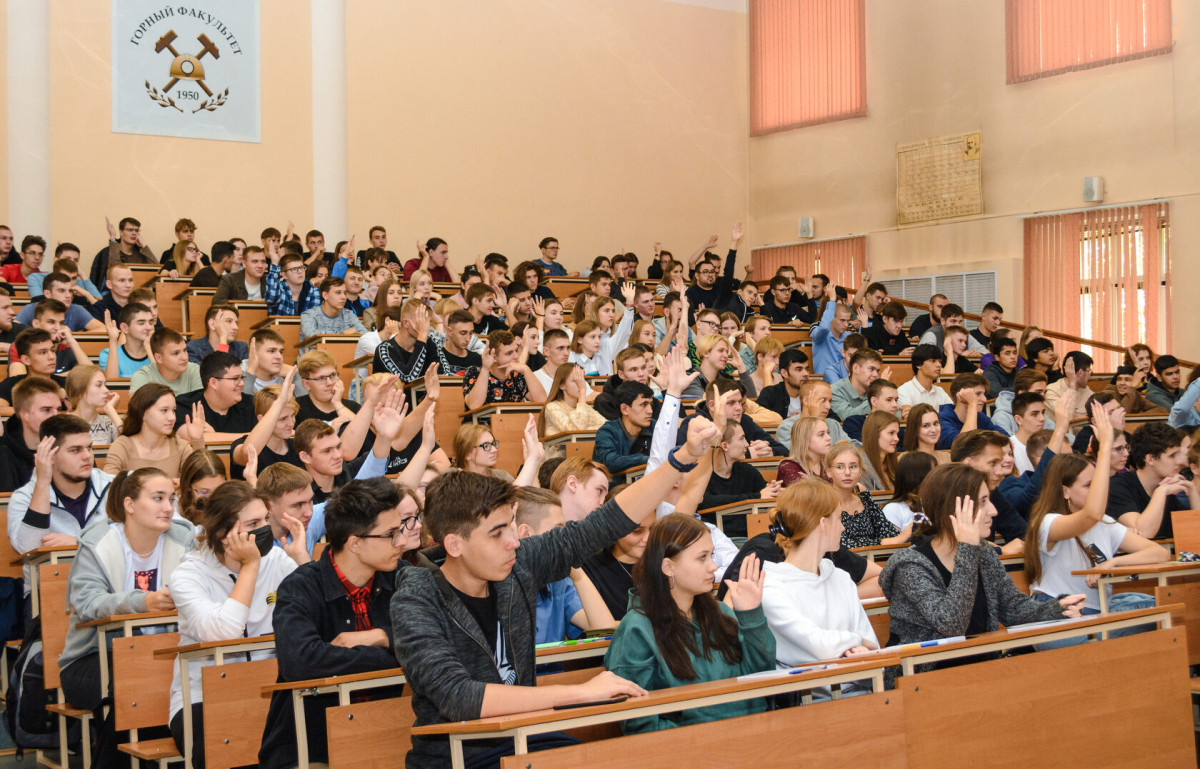 Кузбасс студенческий. Сколько человек в регионе обучаются в вузах и сузах