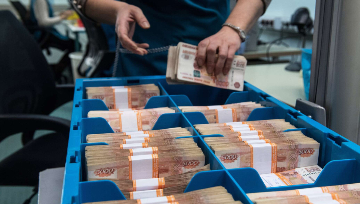В среднем каждому кузбассовцу начисляют более 60 тысяч рублей в качестве зарплаты