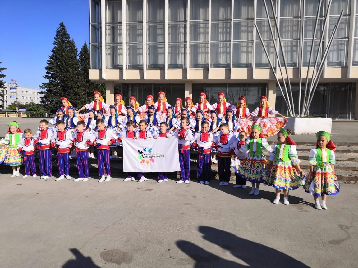 Маленькие танцоры из Прокопьевска одержали победу в фестивале в Новосибирске и получили приглашение в Москву
