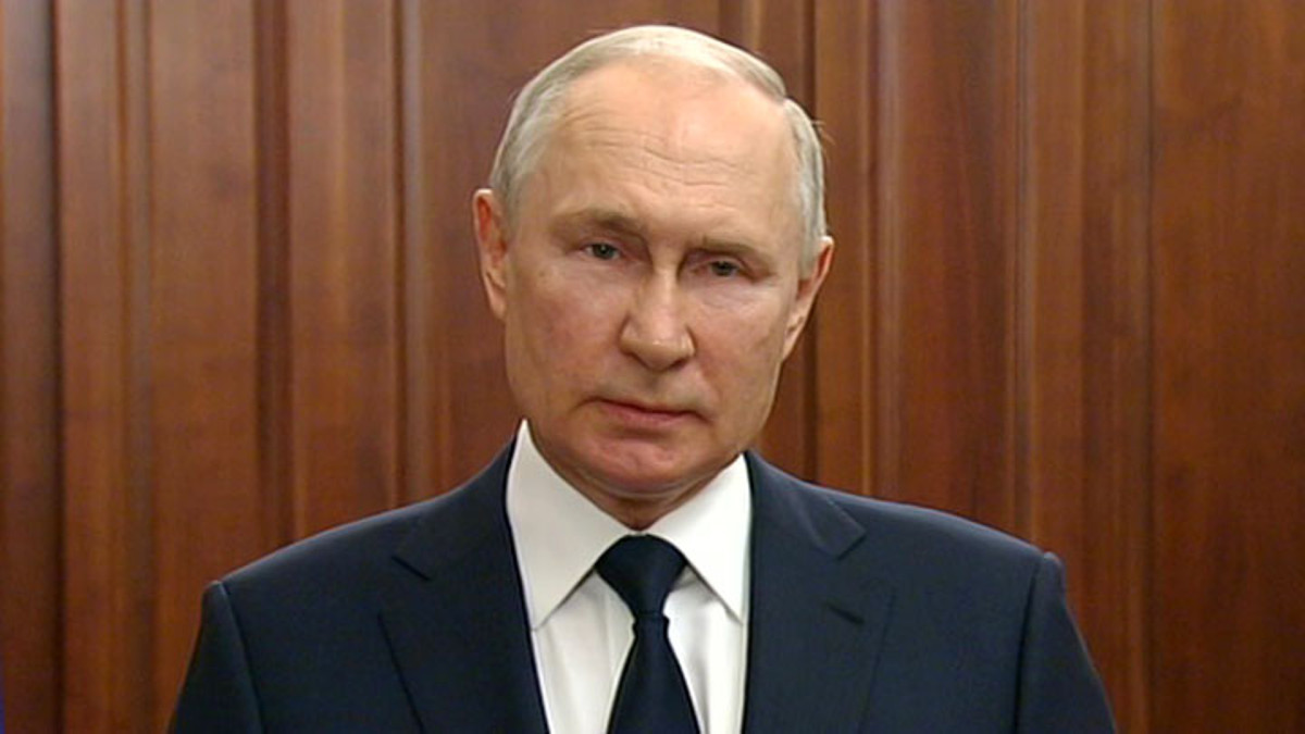 "Вооруженный мятеж в любом случае был бы подавлен". Путин вновь выступил с обращением к россиянам