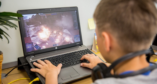 14-летний школьник из Прокопьевска зарабатывает на разработке компьютерных игр