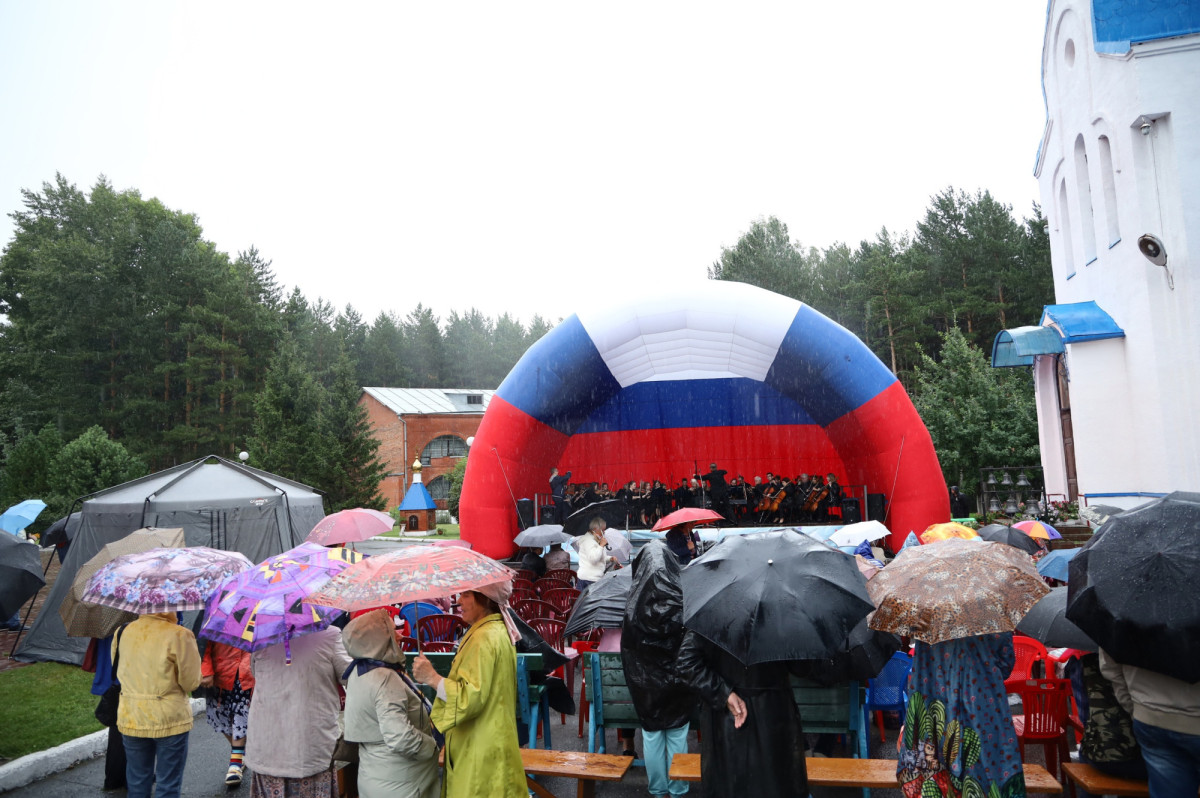 В Прокопьевске прошёл фестиваль ремесленников под звуки колокольного звона