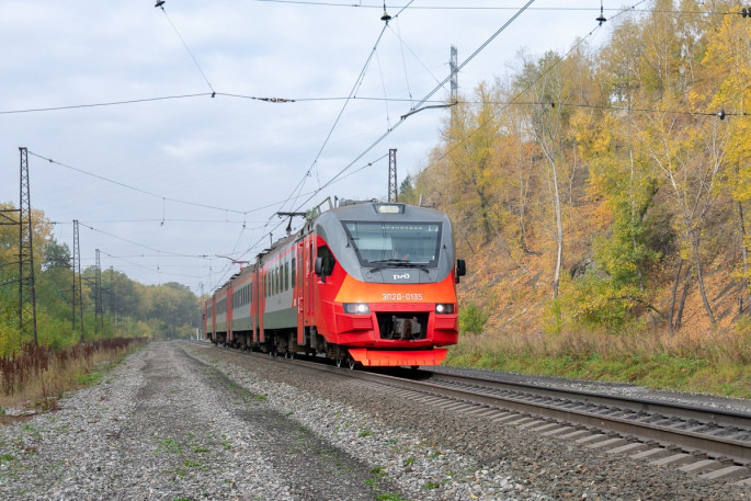 Электропоезд Новокузнецк-Новосибирск на несколько дней изменит расписание