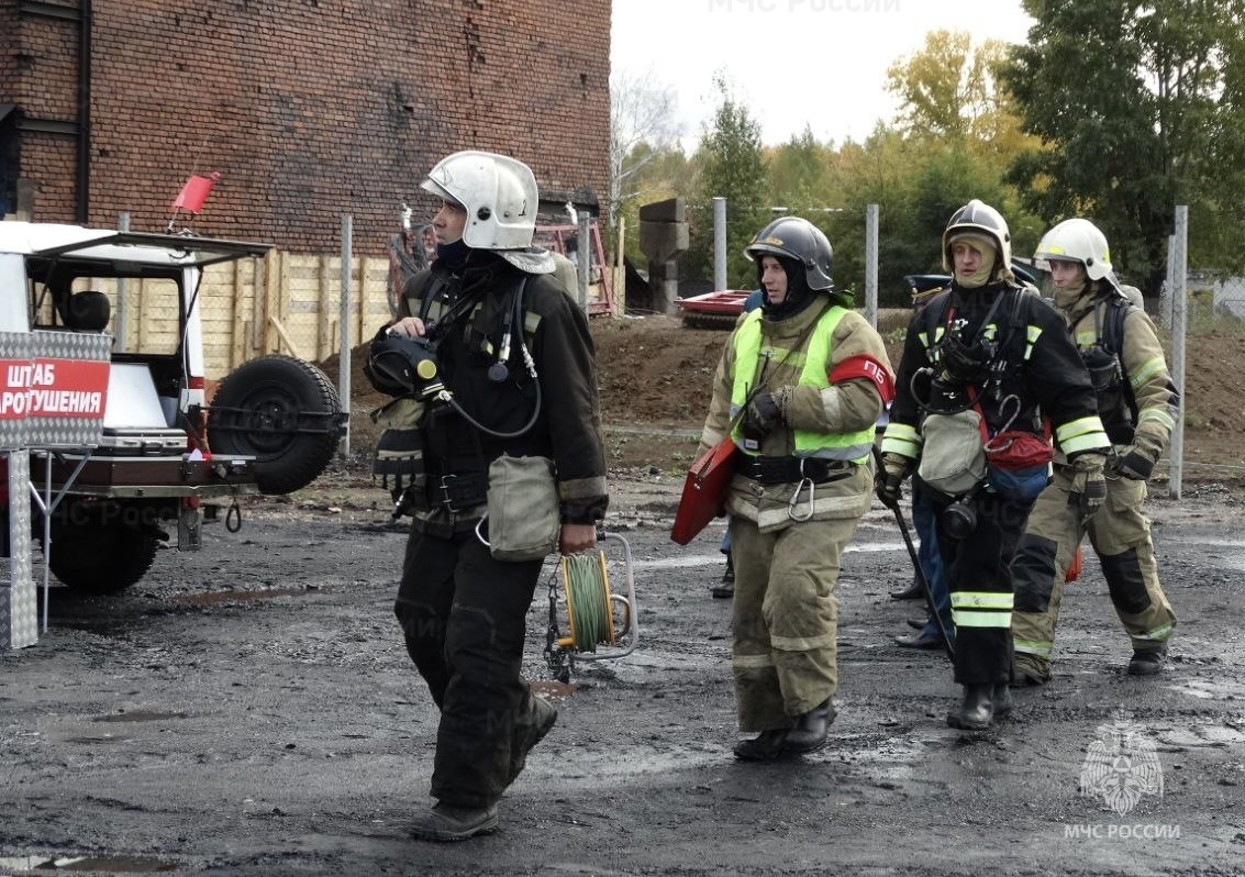 В Прокопьевске отработали действия при ЧС: в галерее обогатительной фабрики произошел пожар 