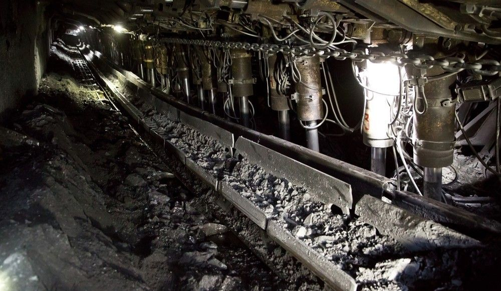 На шахте в Кузбассе произошёл пожар. Горняков эвакуируют